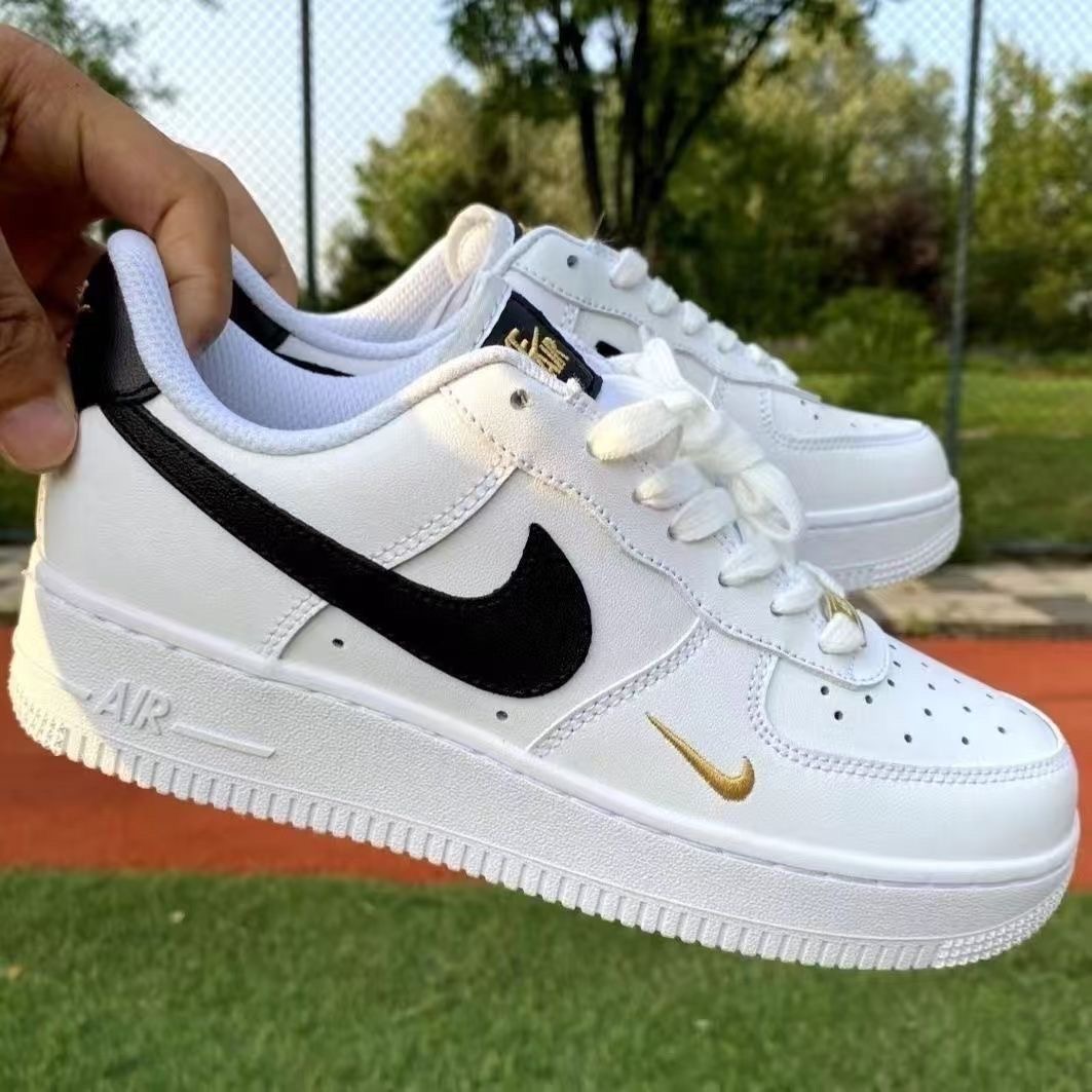 Airforce 1-Inspired Low-Top Sneakers - Image 8