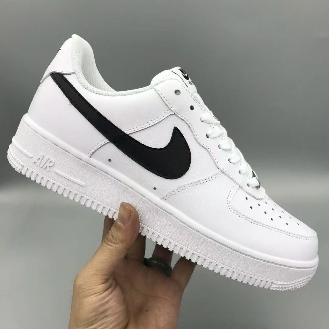 Airforce 1-Inspired Low-Top Sneakers - Image 2