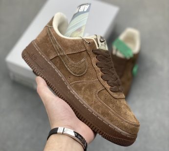 Air Force 1 “Wheat Brown” Sneakers (FQ8901)