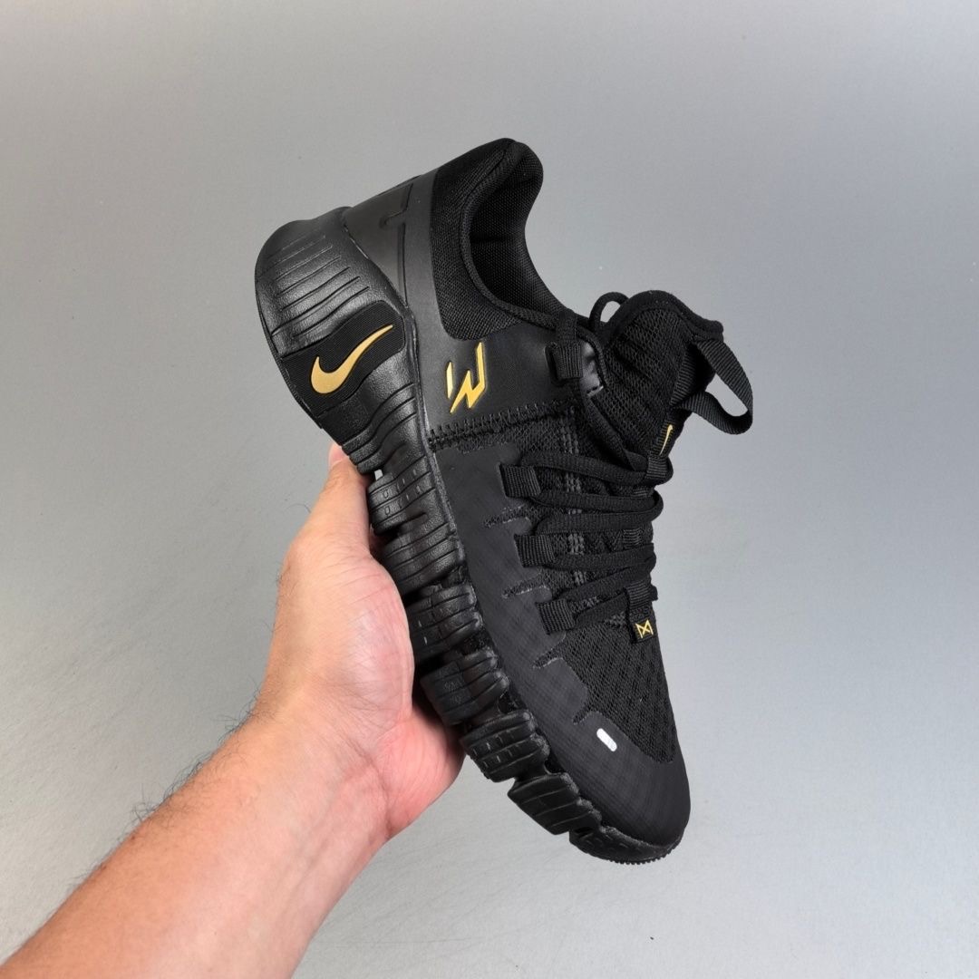 Stylish, breathable, lightweight unisex sneakers & T-SHIRT - Image 16