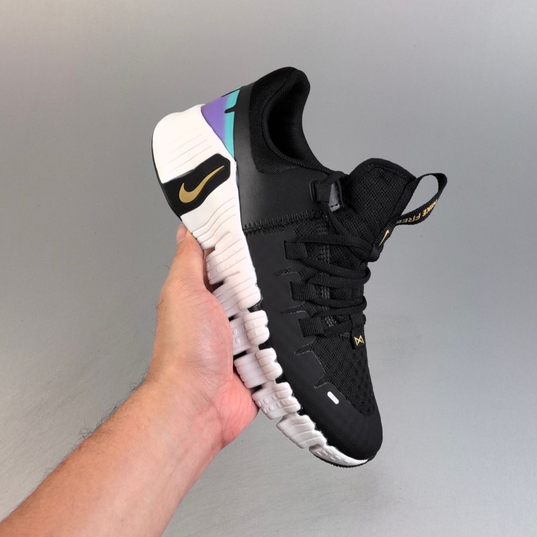 Stylish, breathable, lightweight unisex sneakers & T-SHIRT - Image 20